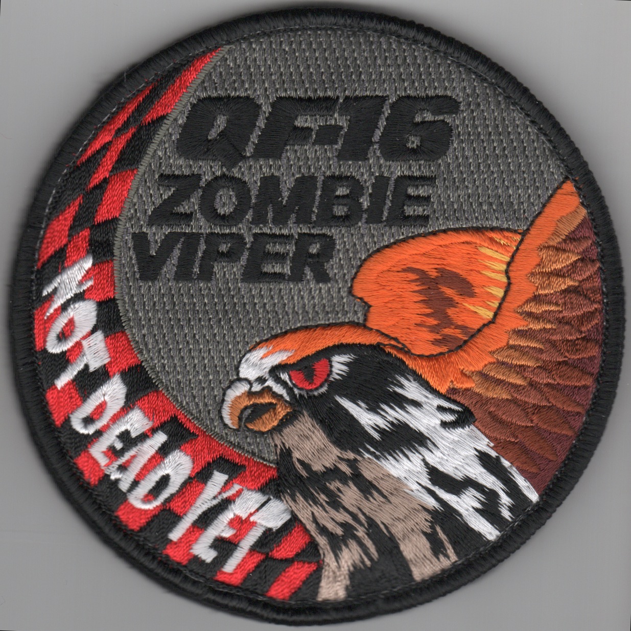 82TAT 'QF-16' Zombie Swirl/K)